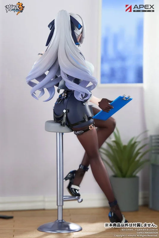 ブローニャ・ザイチク フィギュア別アングル