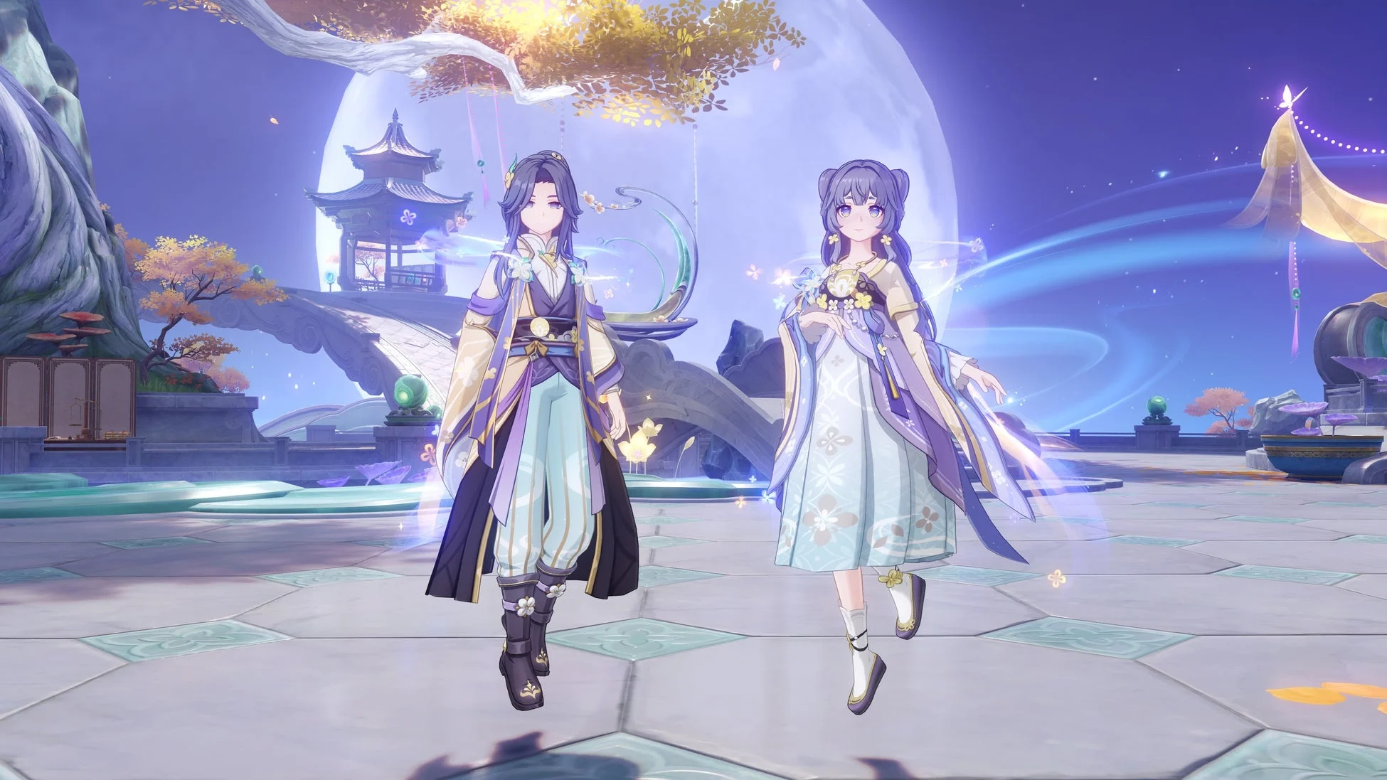 幻想的な夜の風景を背景に、東洋風の豪華な衣装をまとった男女のアニメキャラクター