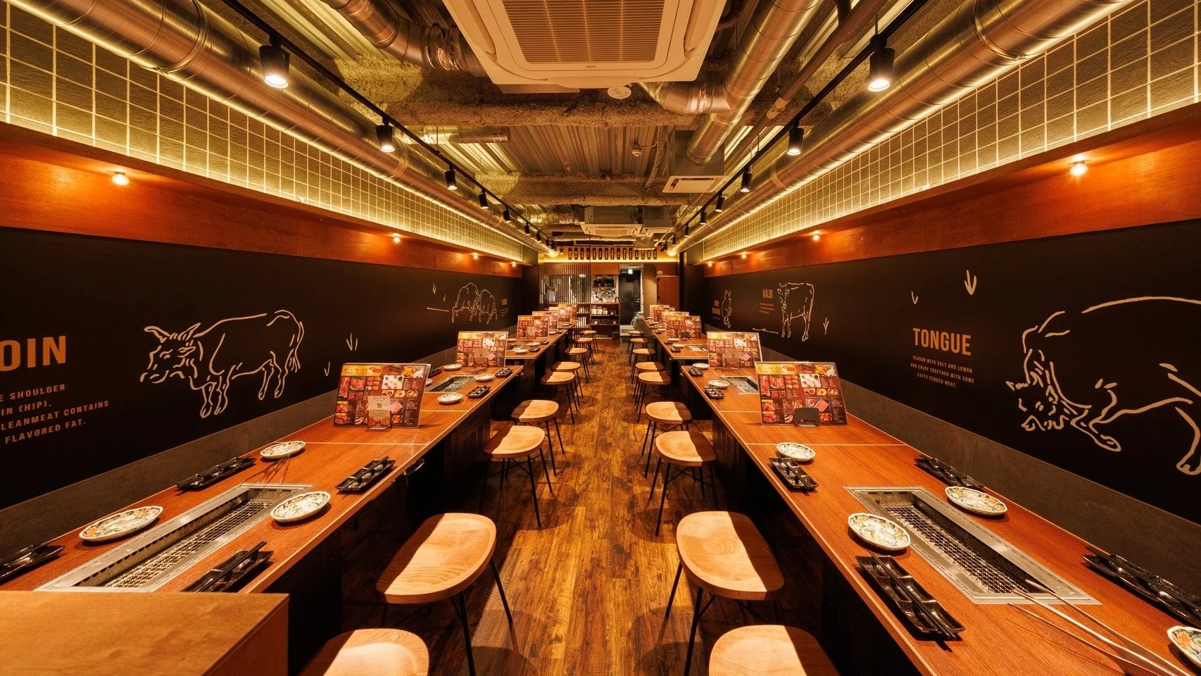 カウンター席の店内
