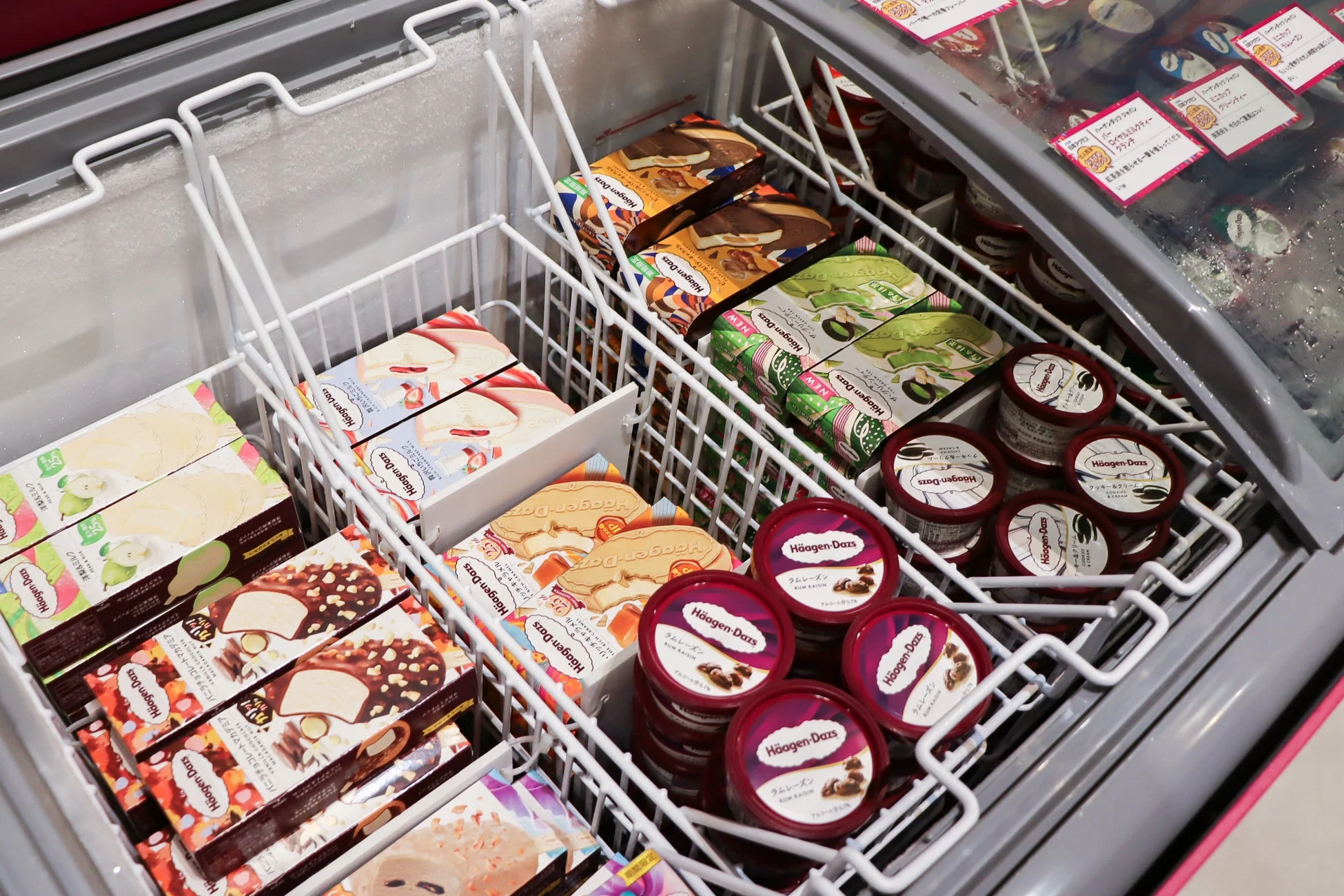 アイスクリーム売り場の様子