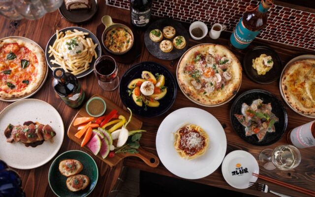【10/21（水）プレオープン】錦糸町発の『洋食堂 オレん家゛』2号店が船橋駅徒歩1分に誕生。オープン記念として生ビール・ワイン含むドリンク50種とピザ1枚が半額に！