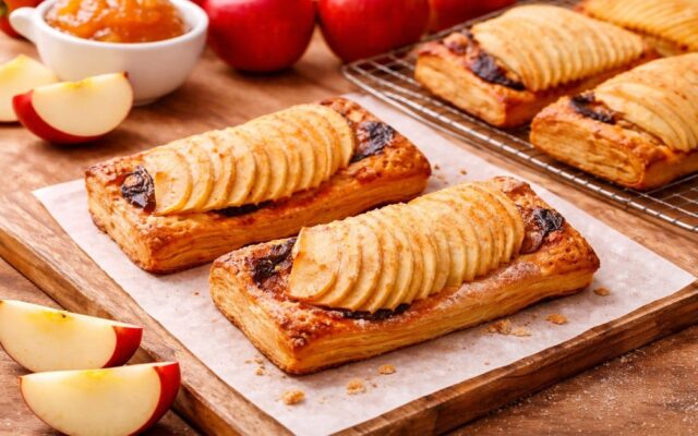 主役は、りんご。りんご飴屋さんがつくったアップルパイ、熊本4店舗から3県13店舗に