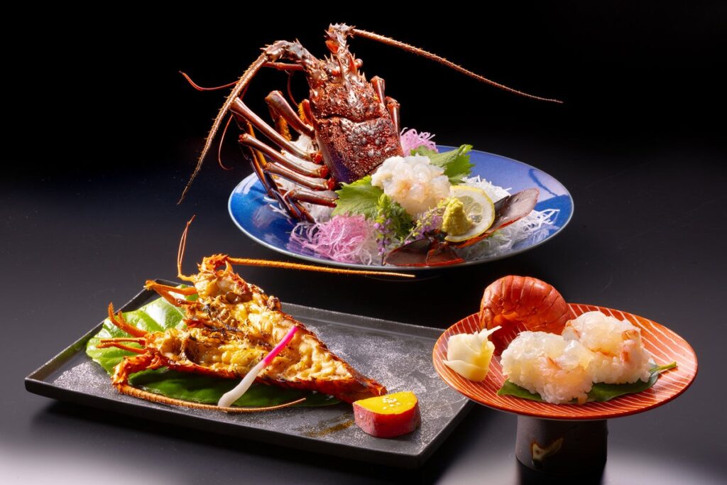 東伊豆の漁解禁で旬到来！【伊勢海老会席～極】活姿造り ＆ 鬼殻焼き ＆ 握り寿司