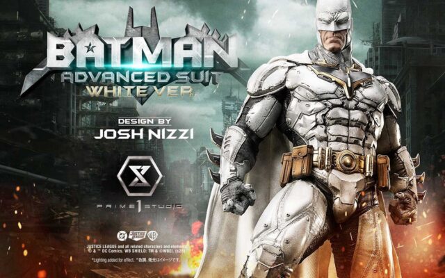 Josh Nizzi氏の「バットマン“アドバンスドスーツ”」が、ホワイトVer.で登場